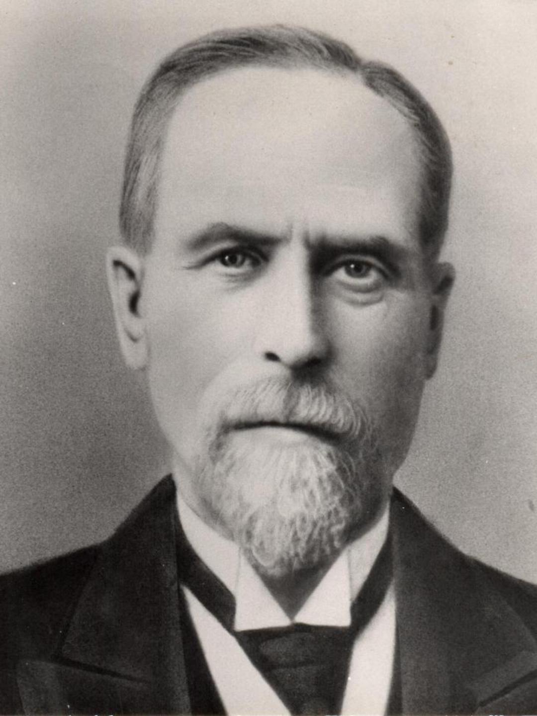 Nathan Hawkes (1840 - 1928) Profile